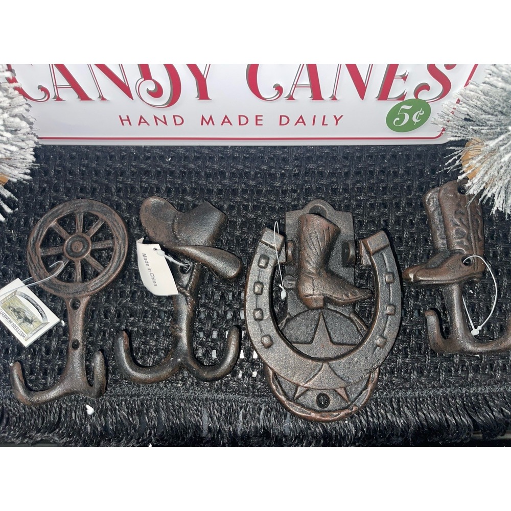 Western Moments Door Knocker & Hanger Set Exclusively by‎ Western products